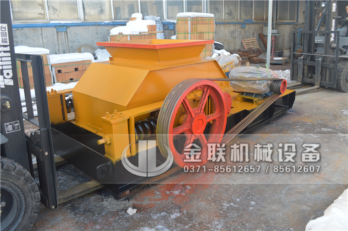 破碎陶瓷用狼牙破碎机怎么样，购买一台需要多少钱？
