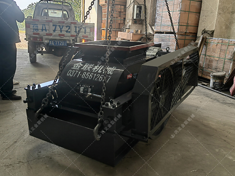 2pgc450*500双齿辊破碎机发货图片_发往内蒙古赤峰_破碎煤 2pgc450*500双齿辊破碎机发货图片_发往内蒙古赤峰_破碎煤